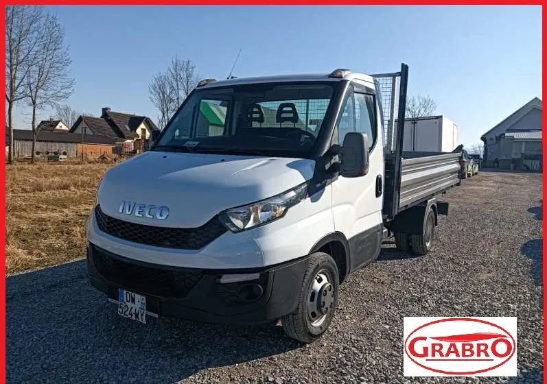 Iveco 35C15, 35C14, 35C13, 35C12 - Dodávka sklápěč: obrázek 1 Iveco 35C15, 35C14, 35C13, 35C12 - Dodávka sklápěč: obrázek 1