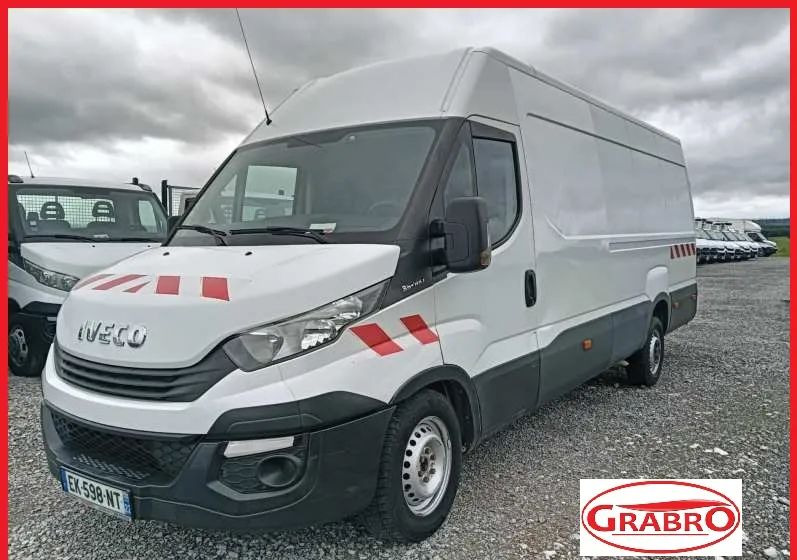 Iveco 35S14,35S13,35C13,35C12, - Furgon: obrázek 1 Iveco 35S14,35S13,35C13,35C12, - Furgon: obrázek 1