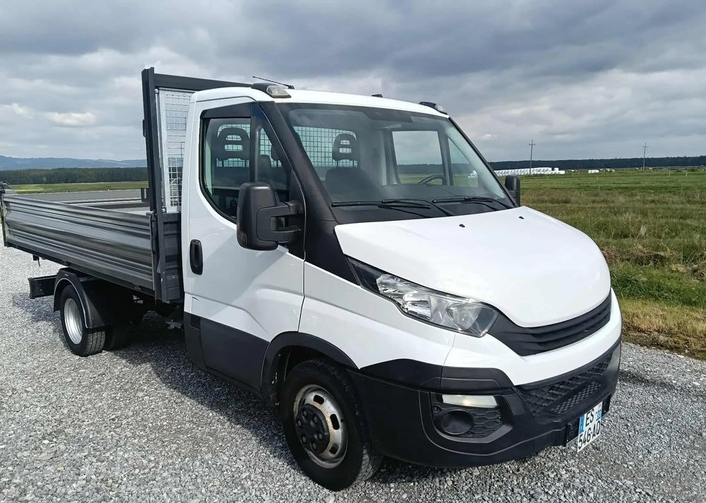 Iveco DAILY 35C14, 35C13, 35C12, 35C15 - Dodávka sklápěč: obrázek 2 Iveco DAILY 35C14, 35C13, 35C12, 35C15 - Dodávka sklápěč: obrázek 2