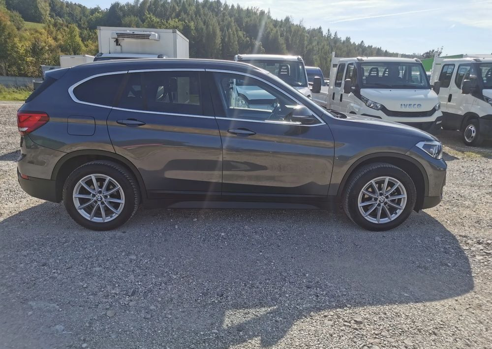 BMW X1 sDrive16d - Osobní auto: obrázek 4 BMW X1 sDrive16d - Osobní auto: obrázek 4