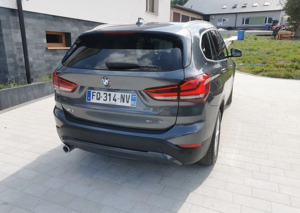 BMW X1 sDrive16d - Kombi: obrázek 4 BMW X1 sDrive16d - Kombi: obrázek 4