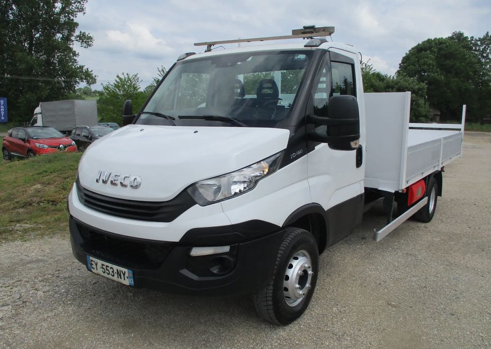 Iveco Daily 3.0 na bliźniaku 70C18 skrzynia, laweta, rama, HDS, 70-180 kiper - Nákladní automobil valníkový/ Plošinový: obrázek 1 Iveco Daily 3.0 na bliźniaku 70C18 skrzynia, laweta, rama, HDS, 70-180 kiper - Nákladní automobil valníkový/ Plošinový: obrázek 1