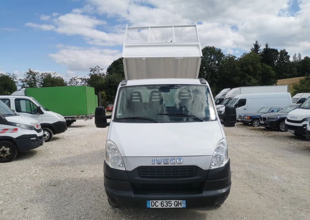 Iveco Daily 35C11 Kiper wywrotka Hak Bliźniak sprowadzony 35C12 - Dodávka sklápěč: obrázek 2 Iveco Daily 35C11 Kiper wywrotka Hak Bliźniak sprowadzony 35C12 - Dodávka sklápěč: obrázek 2