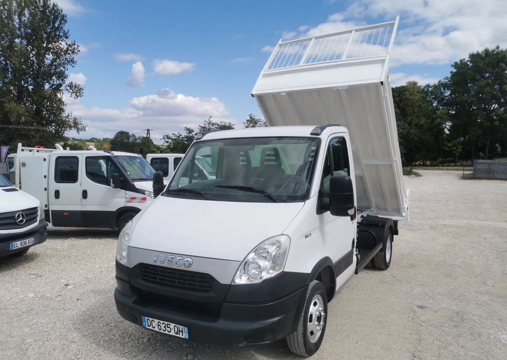 Iveco Daily 35C11 Kiper wywrotka Hak Bliźniak sprowadzony 35C12 - Dodávka sklápěč: obrázek 1 Iveco Daily 35C11 Kiper wywrotka Hak Bliźniak sprowadzony 35C12 - Dodávka sklápěč: obrázek 1