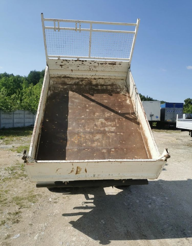 Iveco Daily 35C11 Kiper wywrotka Hak Bliźniak sprowadzony - Dodávka sklápěč: obrázek 4 Iveco Daily 35C11 Kiper wywrotka Hak Bliźniak sprowadzony - Dodávka sklápěč: obrázek 4