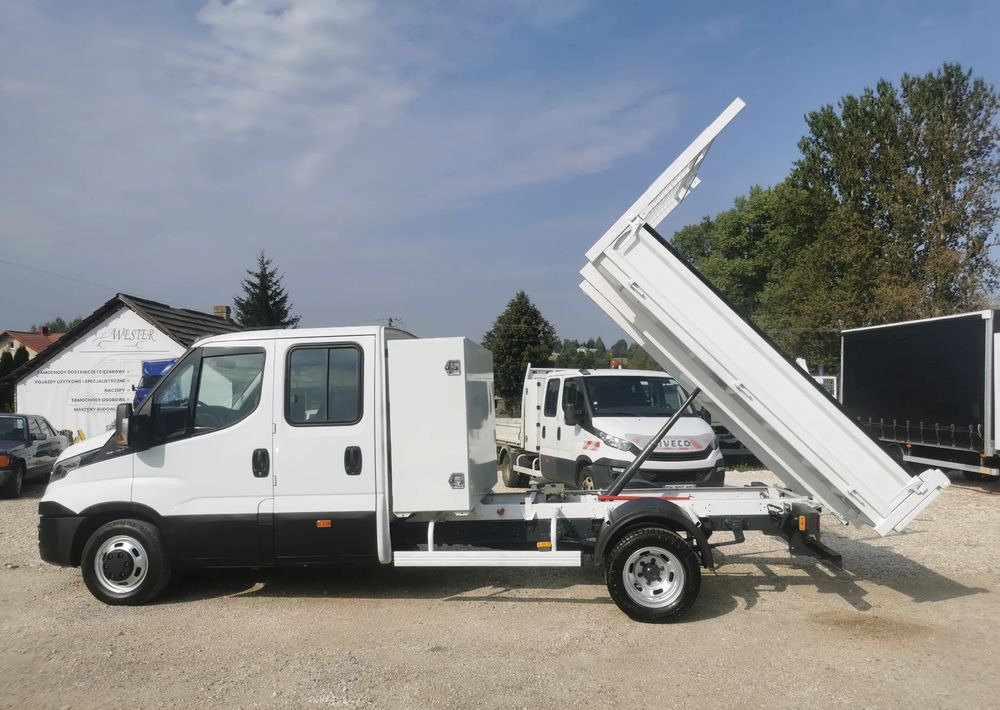 Iveco Daily 35C13 Brygadówka Klima 35-130 wywrotka kiper doka Dubel - Dodávka sklápěč: obrázek 3 Iveco Daily 35C13 Brygadówka Klima 35-130 wywrotka kiper doka Dubel - Dodávka sklápěč: obrázek 3