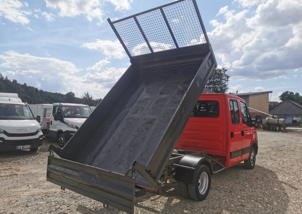 Iveco Daily 35C13 Brygadówka wywrotka Klimatyzacja Dubel hak kiper doka 35C13 - Dodávka sklápěč: obrázek 3 Iveco Daily 35C13 Brygadówka wywrotka Klimatyzacja Dubel hak kiper doka 35C13 - Dodávka sklápěč: obrázek 3