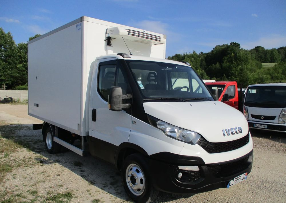 Iveco Daily 35C13 chłodnia Mroźnia na bliźniaku 35-130 Thermo King agregat - Chladící dodávka: obrázek 2 Iveco Daily 35C13 chłodnia Mroźnia na bliźniaku 35-130 Thermo King agregat - Chladící dodávka: obrázek 2