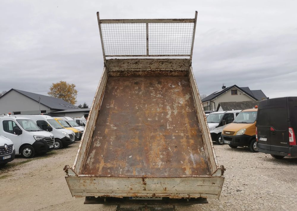 Iveco Daily 35C15 Brygadówka 3.0 - 150KM wywrotka Klimatyzacja Dubel hak kiper doka - Dodávka sklápěč: obrázek 4 Iveco Daily 35C15 Brygadówka 3.0 - 150KM wywrotka Klimatyzacja Dubel hak kiper doka - Dodávka sklápěč: obrázek 4