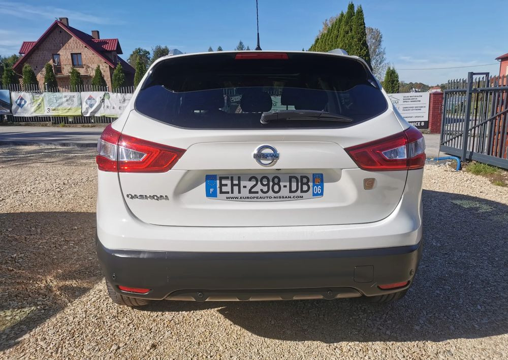 Nissan Qashqai 1.2 DIG-T N-Connecta EU6 - SUV: obrázek 5 Nissan Qashqai 1.2 DIG-T N-Connecta EU6 - SUV: obrázek 5