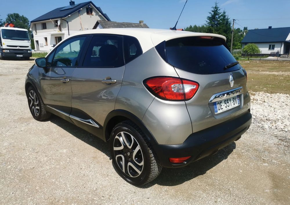 SUV Renault Captur 0.9 Energy TCe Intens: obrázek 6