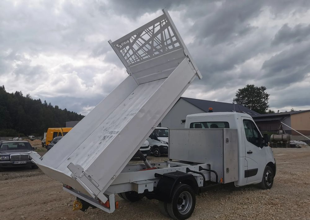 Renault Master Kiper wywrotka 2.3-145KM Hak Bliźniak klimatyzacja Kamera cofania - Dodávka sklápěč: obrázek 3 Renault Master Kiper wywrotka 2.3-145KM Hak Bliźniak klimatyzacja Kamera cofania - Dodávka sklápěč: obrázek 3