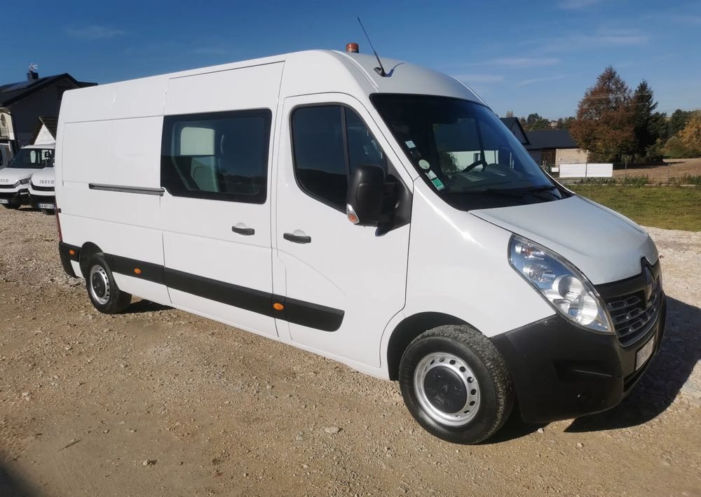 Renault Master L3H2 doka 7-osobowy Długi klima 2.3dCi-125KM Brygadówka - Furgon: obrázek 3 Renault Master L3H2 doka 7-osobowy Długi klima 2.3dCi-125KM Brygadówka - Furgon: obrázek 3