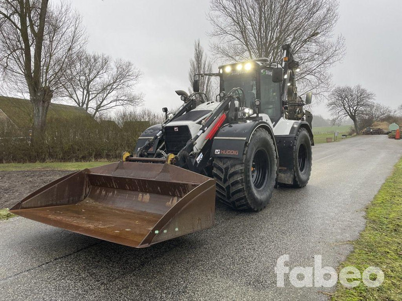 Huddig 1260D 113853 - Rýpadlo-nakladač: obrázek 1 Huddig 1260D 113853 - Rýpadlo-nakladač: obrázek 1