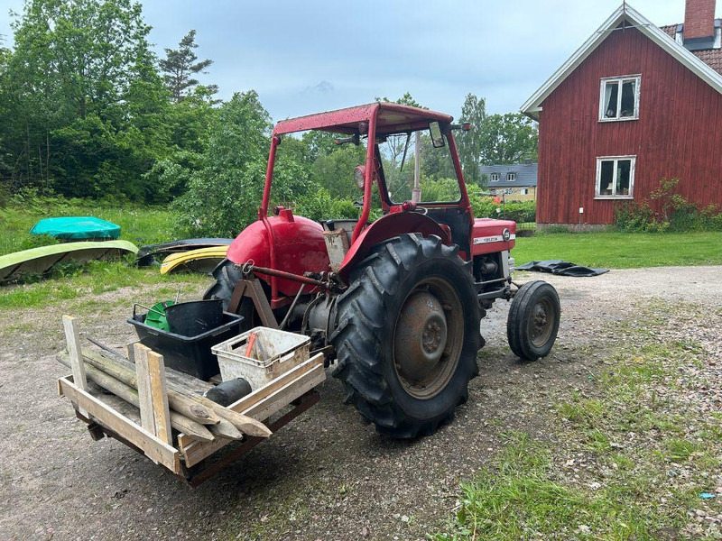 Massey Ferguson 135 - Traktor: obrázek 3 Massey Ferguson 135 - Traktor: obrázek 3