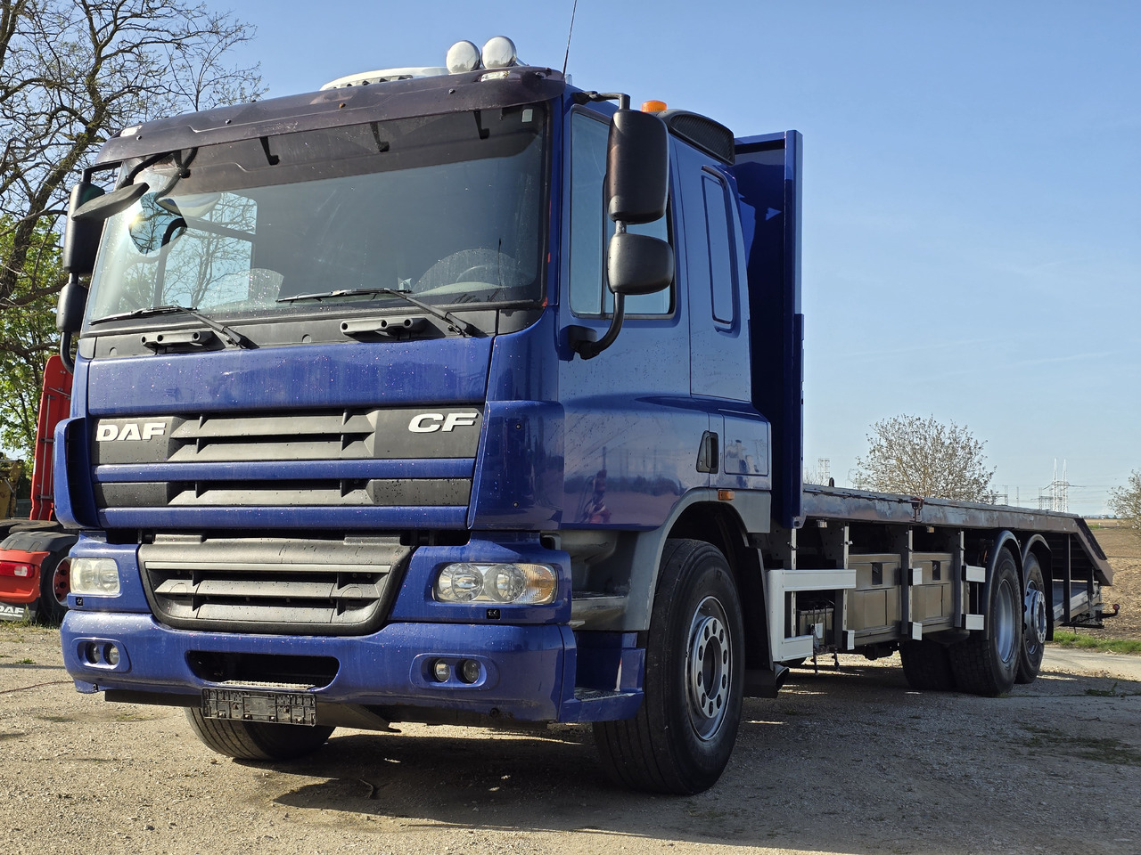 DAF CF 360 MACHINE TRANSPORTER SPECIAL PRICE ONLY THIS YEAR - Přepravník automobilů: obrázek 1 DAF CF 360 MACHINE TRANSPORTER SPECIAL PRICE ONLY THIS YEAR - Přepravník automobilů: obrázek 1