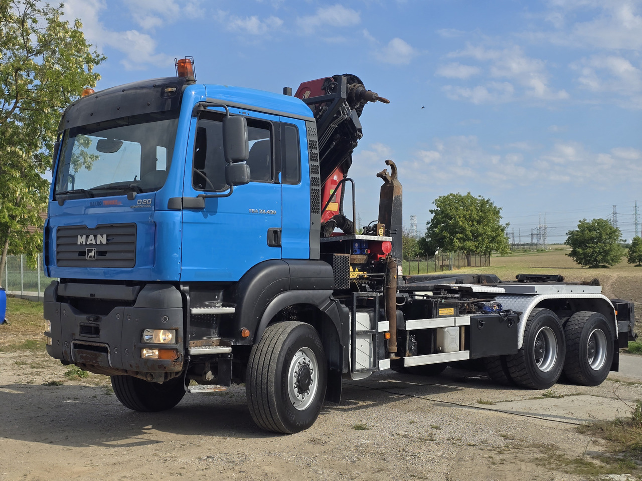 MAN TGA 33.430 6X6 / HMF 1823 K3+REM.CON./ HOOK SYSTEM - Hákový nosič kontejnerů, Auto s hydraulickou rukou: obrázek 3 MAN TGA 33.430 6X6 / HMF 1823 K3+REM.CON./ HOOK SYSTEM - Hákový nosič kontejnerů, Auto s hydraulickou rukou: obrázek 3