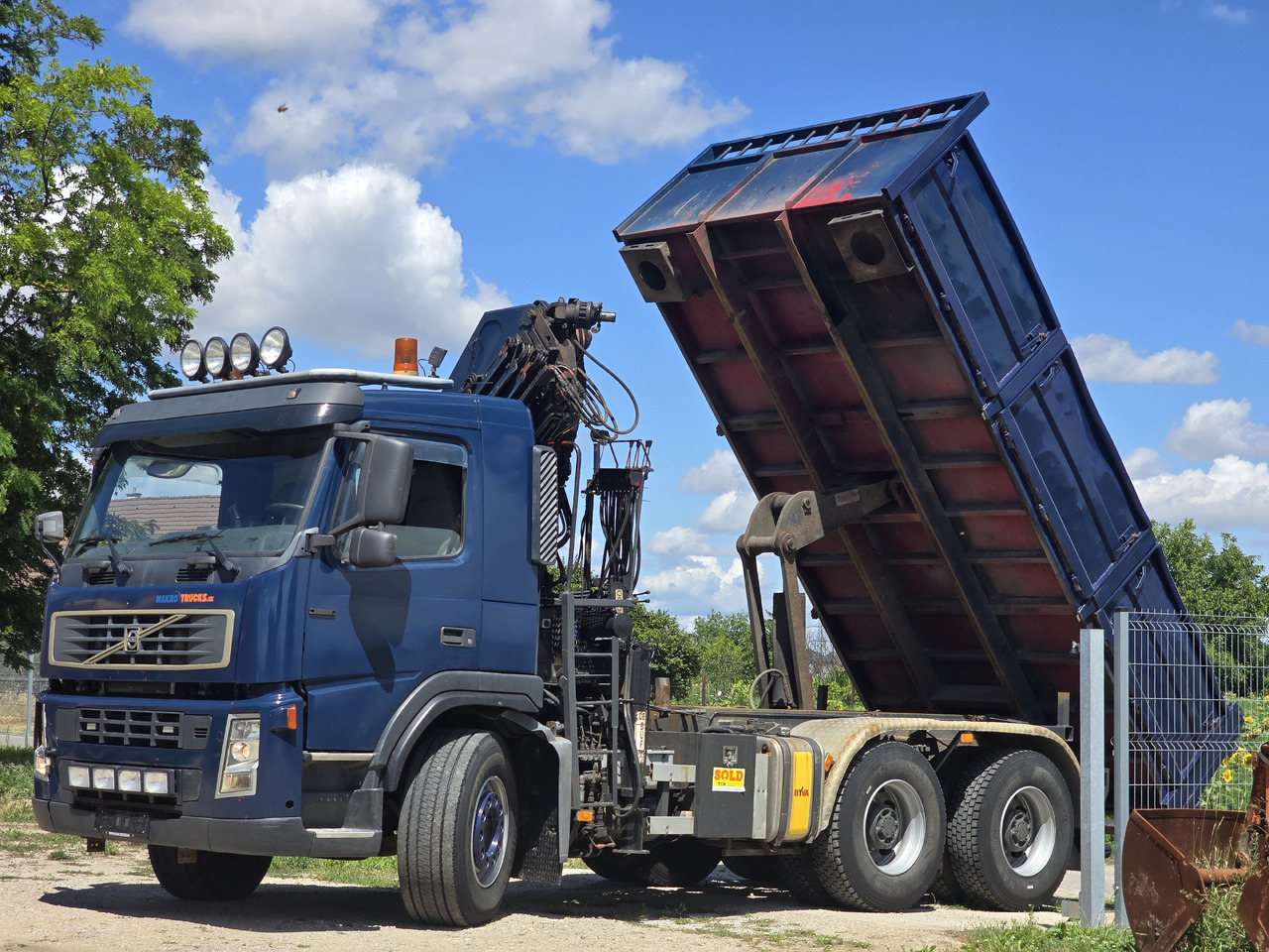 VOLVO FM 420 6X4 / KIPPER / CRANE HMF 1823 K4 - Sklápěč, Auto s hydraulickou rukou: obrázek 5 VOLVO FM 420 6X4 / KIPPER / CRANE HMF 1823 K4 - Sklápěč, Auto s hydraulickou rukou: obrázek 5