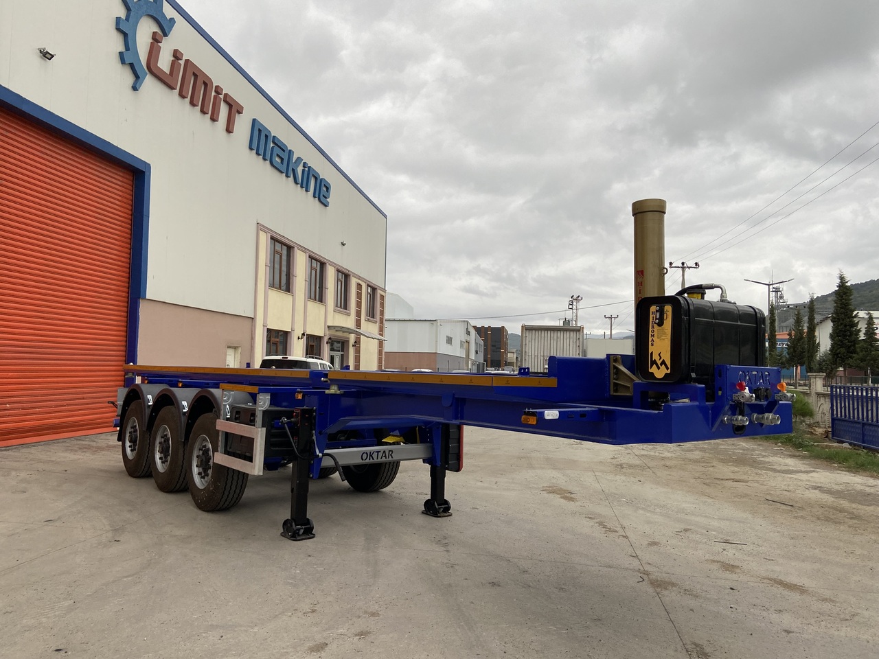 OKTAR CONTAINER TIPPER TRAILER ADR 2025 - Kontejnerovy návěs/ Výměnná nástavba: obrázek 2 OKTAR CONTAINER TIPPER TRAILER ADR 2025 - Kontejnerovy návěs/ Výměnná nástavba: obrázek 2