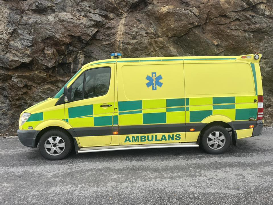 MERCEDES-BENZ Sprinter 316 NGT - AMBULANCE / швидка допомога / shvydka dopomoha - Pohotovostní vůz: obrázek 2 MERCEDES-BENZ Sprinter 316 NGT - AMBULANCE / швидка допомога / shvydka dopomoha - Pohotovostní vůz: obrázek 2