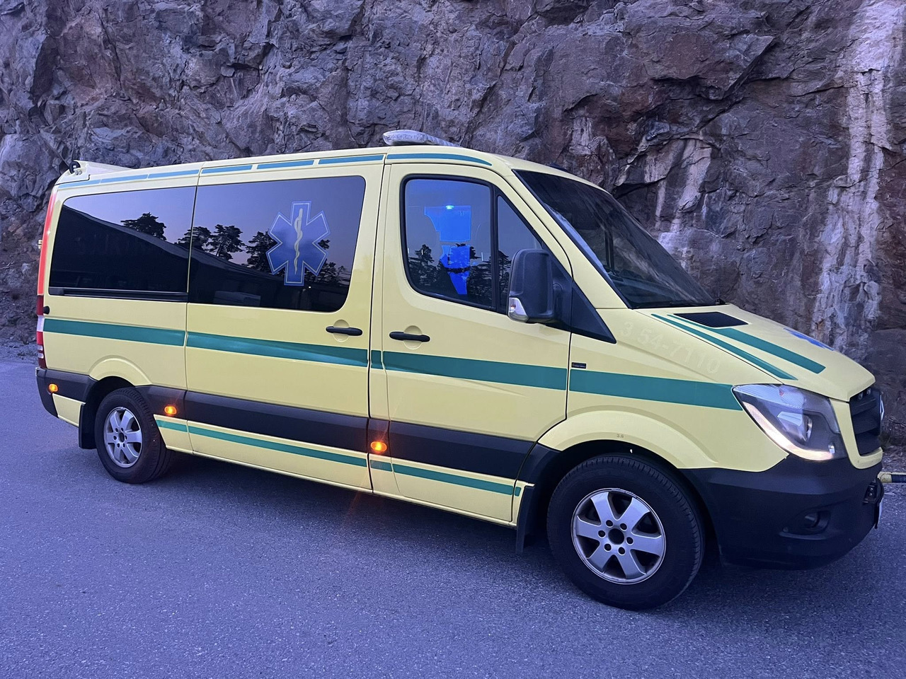 Mercedes-Benz Sprinter 316 - 2 stretcher AMBULANCE / Krankenwagen / Швидка допомога - Pohotovostní vůz: obrázek 2 Mercedes-Benz Sprinter 316 - 2 stretcher AMBULANCE / Krankenwagen / Швидка допомога - Pohotovostní vůz: obrázek 2
