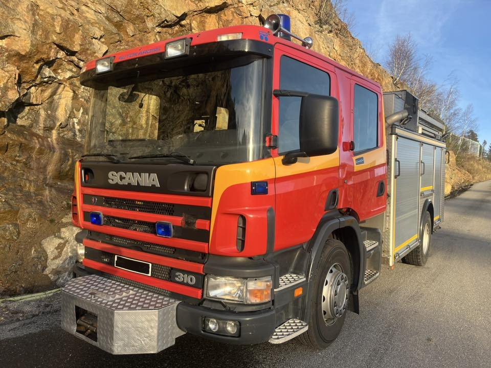 SCANIA P94GB 4x2 NZ310 - Fire engine - RESERVERAD !! - Hasičský vůz: obrázek 1 SCANIA P94GB 4x2 NZ310 - Fire engine - RESERVERAD !! - Hasičský vůz: obrázek 1