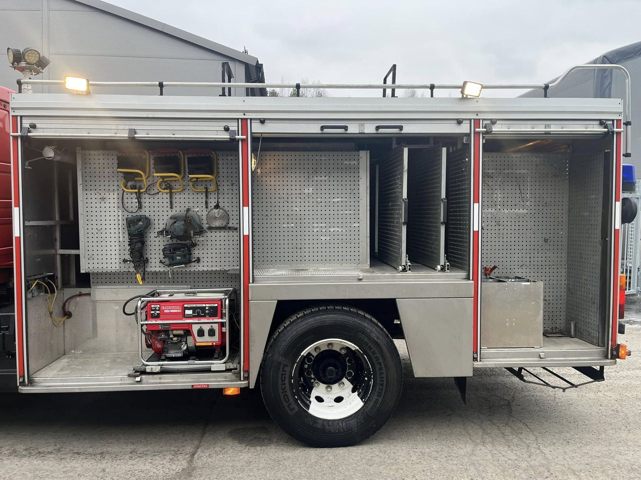 Scania P93ML - Fire engine /firetruck - SÅLD/SOLD !! - Hasičský vůz: obrázek 4 Scania P93ML - Fire engine /firetruck - SÅLD/SOLD !! - Hasičský vůz: obrázek 4