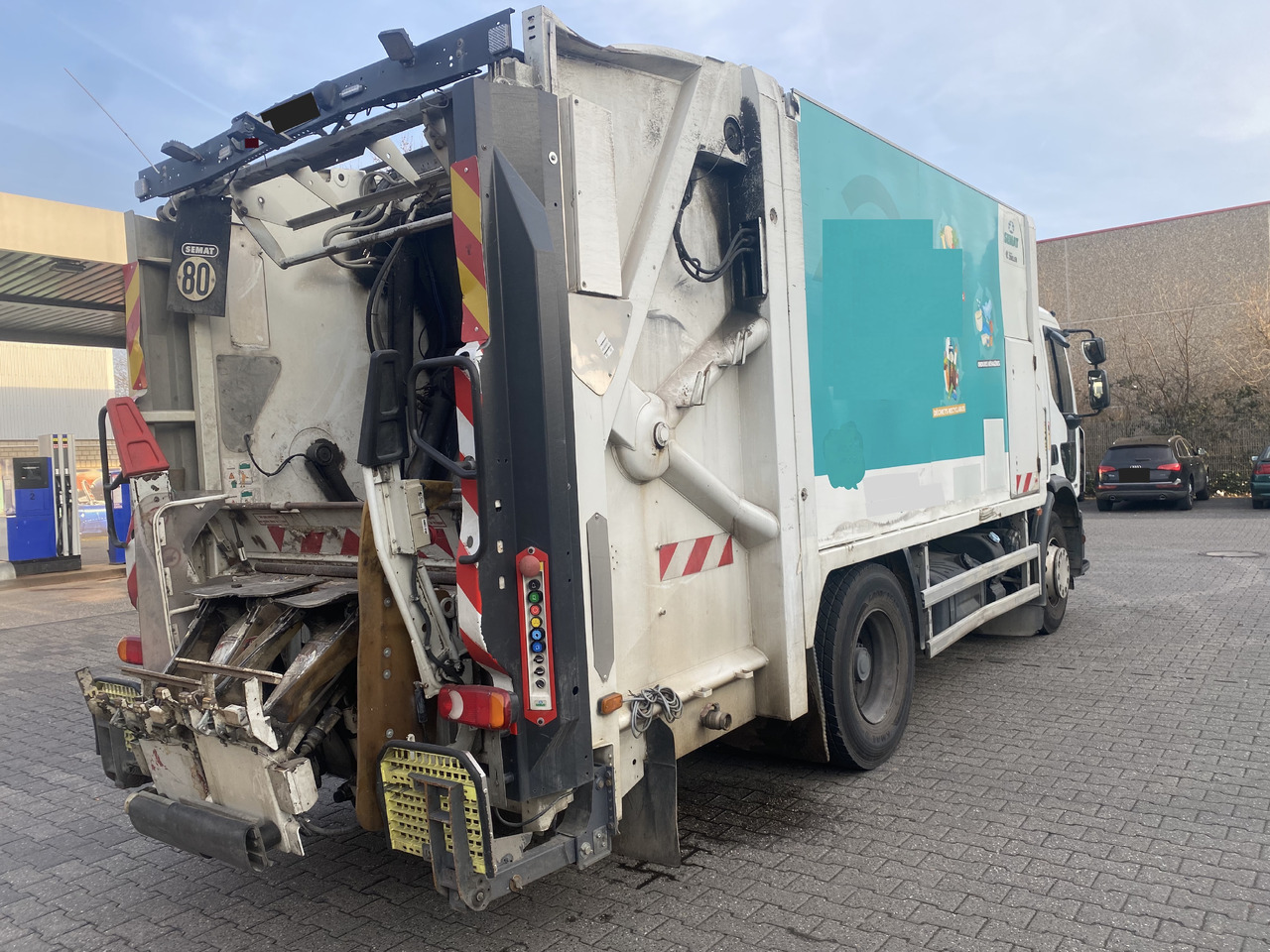Renault Premium DXi Müllwagen Garbage Truck Euro5 New Model - Vůz na odvoz odpadků: obrázek 4 Renault Premium DXi Müllwagen Garbage Truck Euro5 New Model - Vůz na odvoz odpadků: obrázek 4