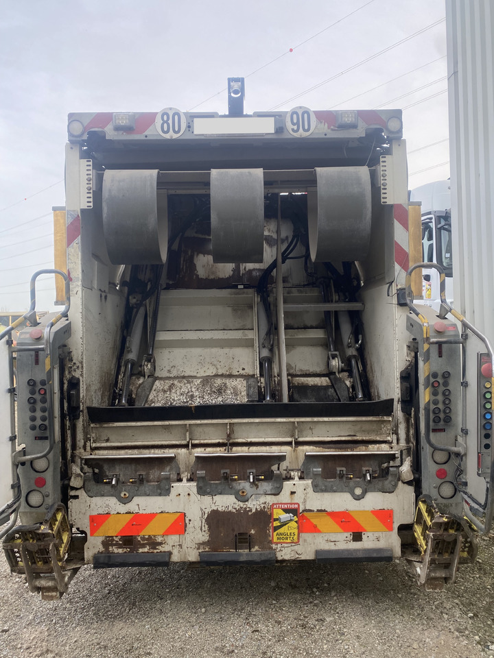 Volvo FE300 FAUN Müllwagen Garbage 2-Kammern Eu5 Top Zustand - Vůz na odvoz odpadků: obrázek 5 Volvo FE300 FAUN Müllwagen Garbage 2-Kammern Eu5 Top Zustand - Vůz na odvoz odpadků: obrázek 5