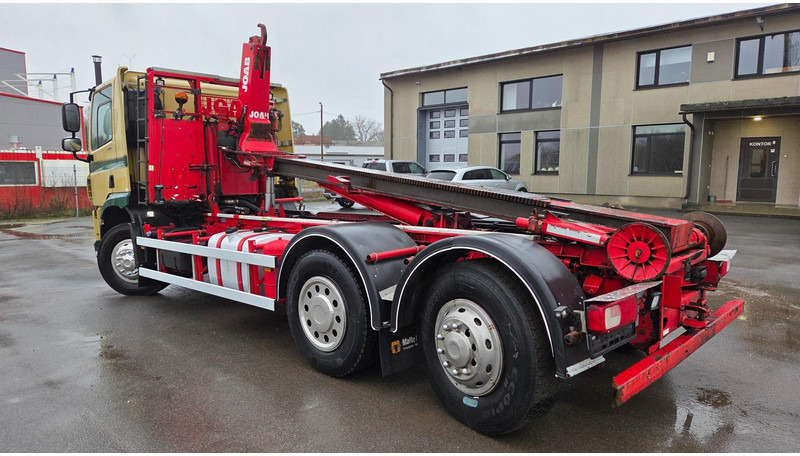 DAF CF 370 6X2*4 - Hákový nosič kontejnerů: obrázek 4 DAF CF 370 6X2*4 - Hákový nosič kontejnerů: obrázek 4