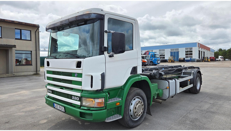 Scania P94 4X2 220 - Nákladní auto - kabelový systém: obrázek 1 Scania P94 4X2 220 - Nákladní auto - kabelový systém: obrázek 1