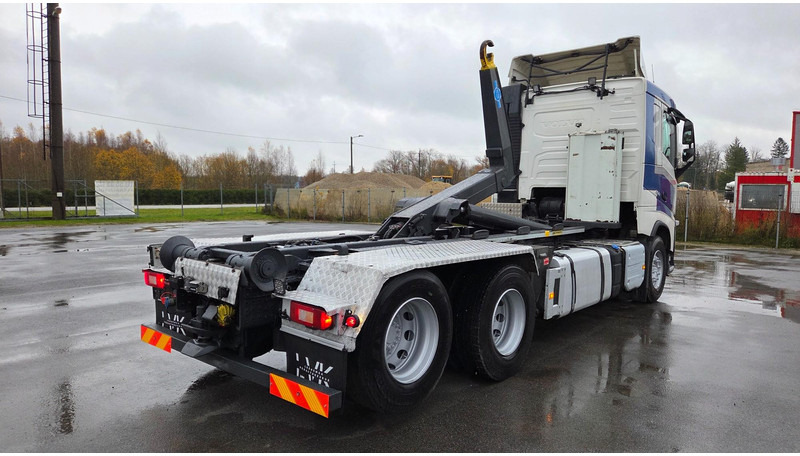 Volvo FH500 6X2 - Hákový nosič kontejnerů: obrázek 3 Volvo FH500 6X2 - Hákový nosič kontejnerů: obrázek 3