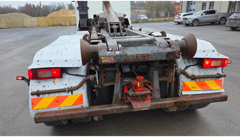 Volvo FH500 6X4 - Hákový nosič kontejnerů: obrázek 5 Volvo FH500 6X4 - Hákový nosič kontejnerů: obrázek 5