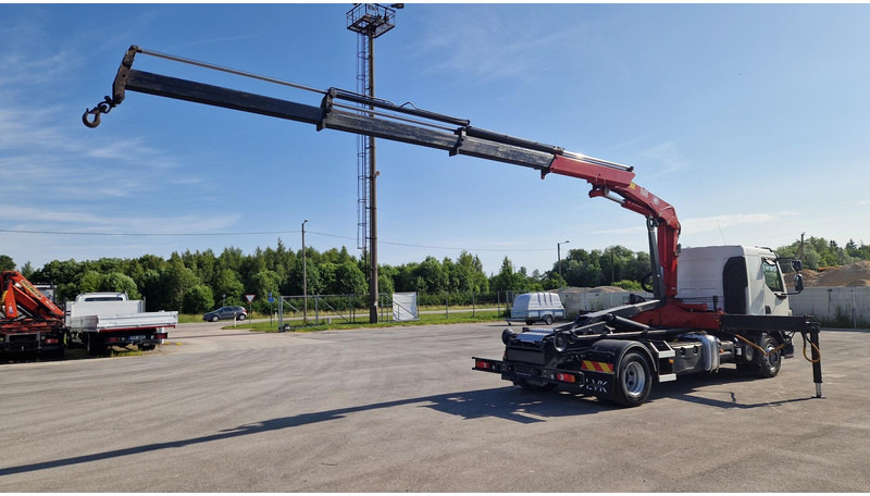 Volvo FL280 4X2 HMF 1560 - Hákový nosič kontejnerů, Auto s hydraulickou rukou: obrázek 2 Volvo FL280 4X2 HMF 1560 - Hákový nosič kontejnerů, Auto s hydraulickou rukou: obrázek 2