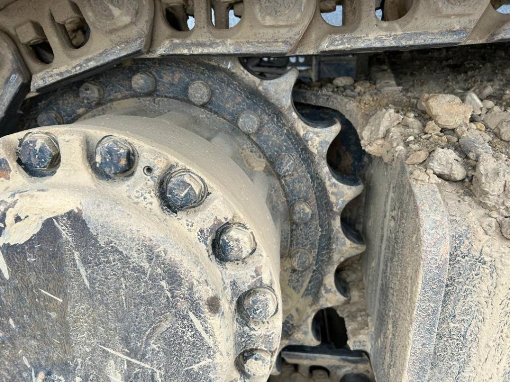 Pásové rýpadlo CAT 329 E LN: obrázek 31