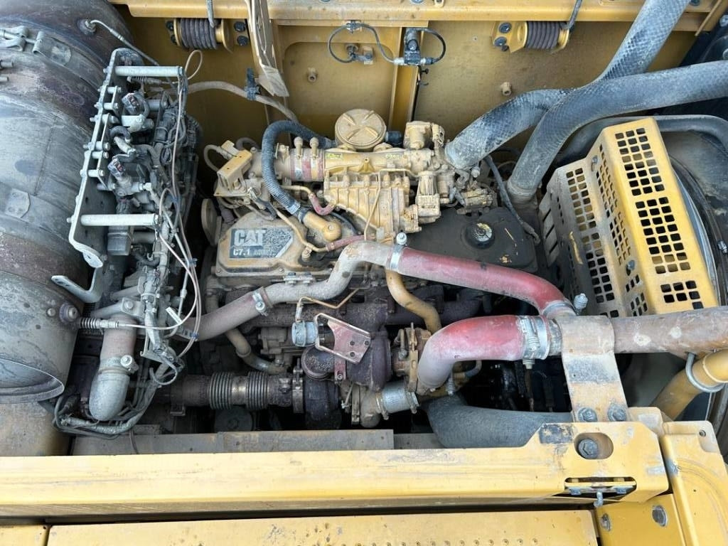Pásové rýpadlo CAT 329 E LN: obrázek 18