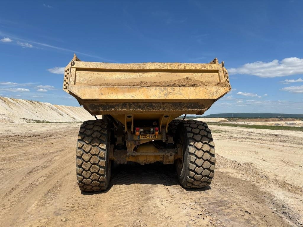 CAT 745 C (3 units available / Under Preparation) - Kloubový sklápěč: obrázek 4 CAT 745 C (3 units available / Under Preparation) - Kloubový sklápěč: obrázek 4