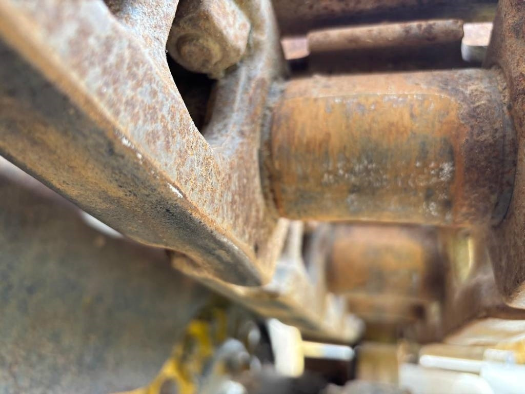 Pásový nakladač CAT 953 D: obrázek 32 Pásový nakladač CAT 953 D: obrázek 32