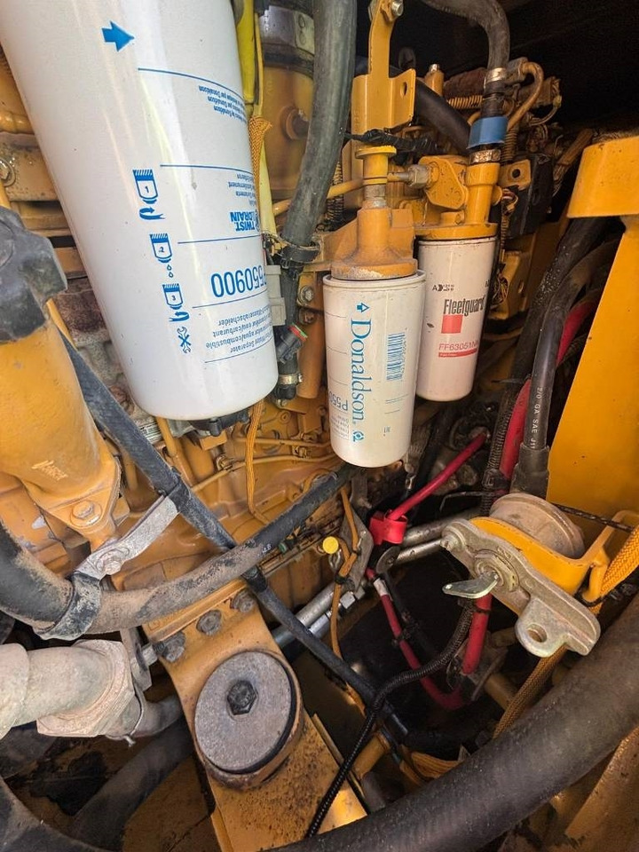 Pásový nakladač CAT 953 D: obrázek 19 Pásový nakladač CAT 953 D: obrázek 19