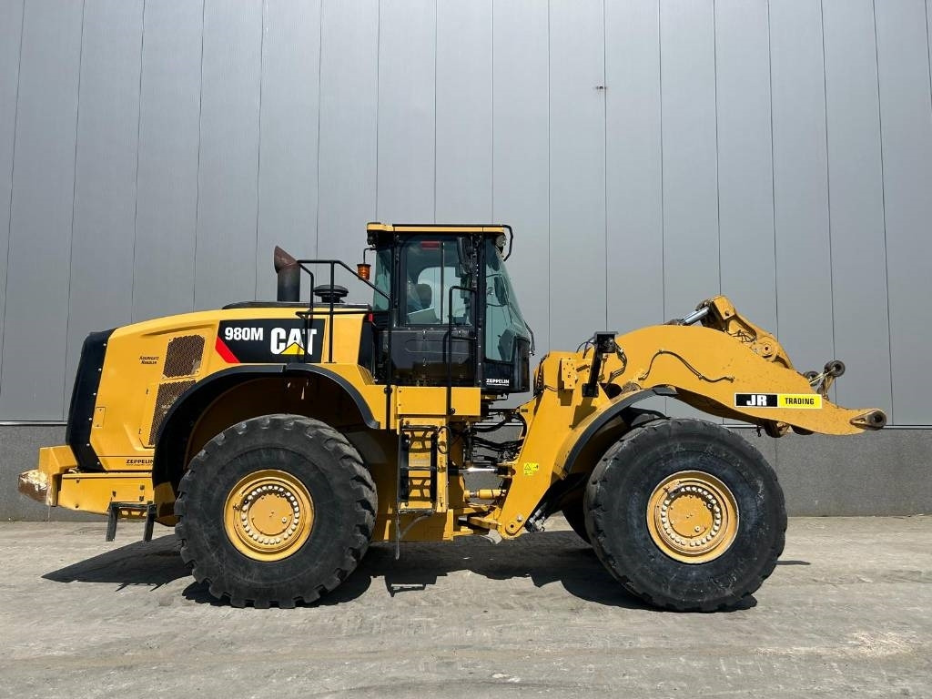 CAT 980 M (Comes with bucket / Under Preparation) - Kolový nakladač: obrázek 1 CAT 980 M (Comes with bucket / Under Preparation) - Kolový nakladač: obrázek 1