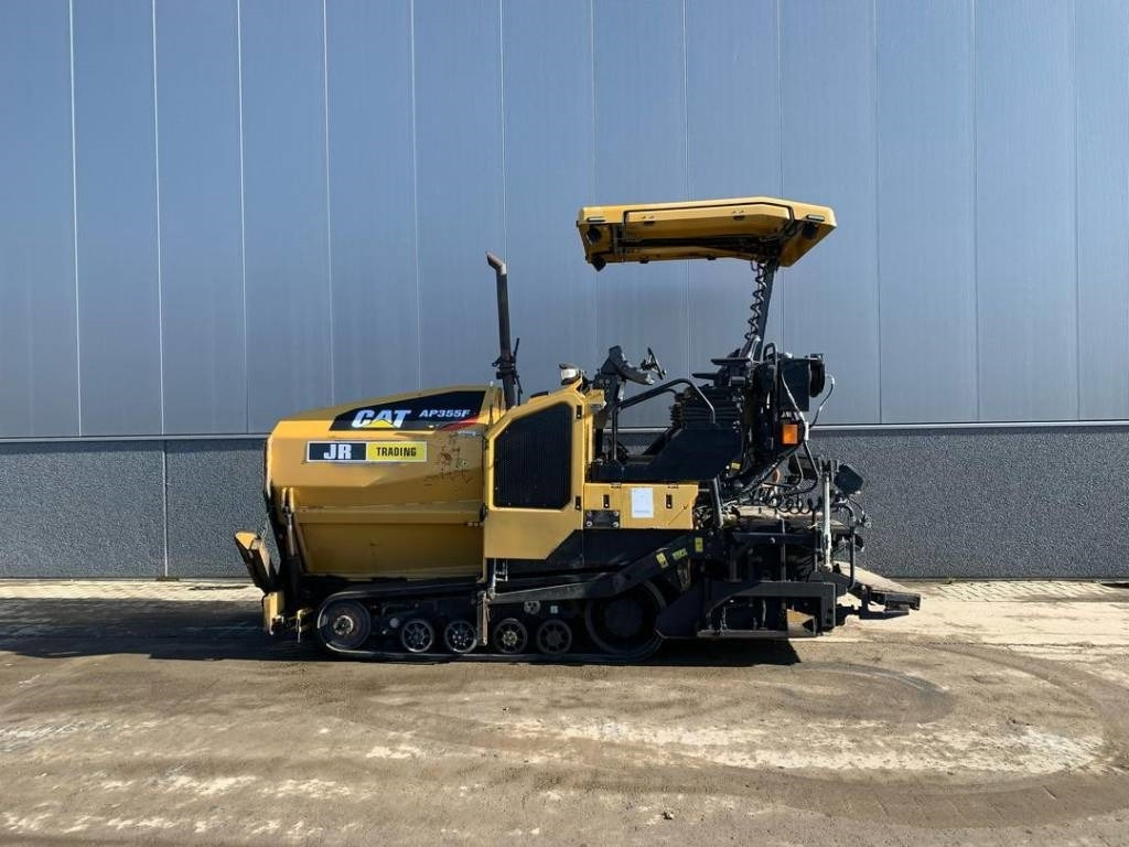 CAT AP355F - Finišér: obrázek 1 CAT AP355F - Finišér: obrázek 1