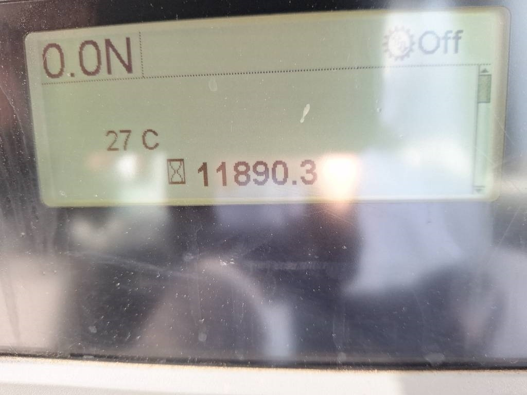 CAT D 6 N LGP (Under Preparation) - Buldozer: obrázek 5 CAT D 6 N LGP (Under Preparation) - Buldozer: obrázek 5