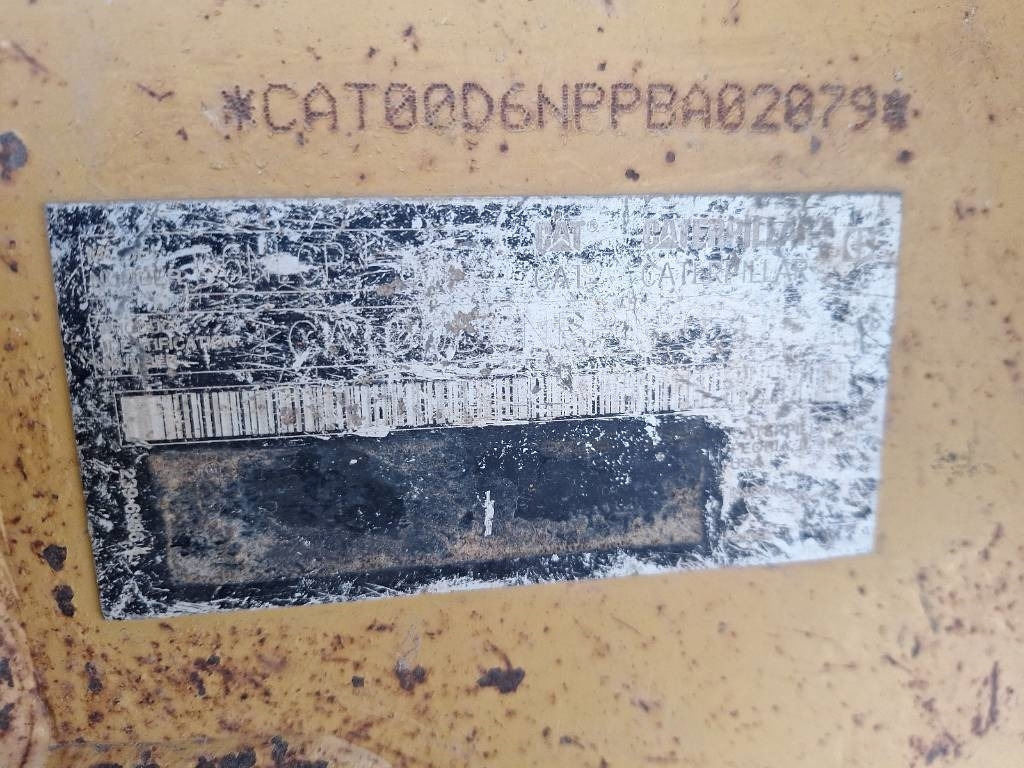 CAT D 6 N LGP (Under Preparation) - Buldozer: obrázek 4 CAT D 6 N LGP (Under Preparation) - Buldozer: obrázek 4