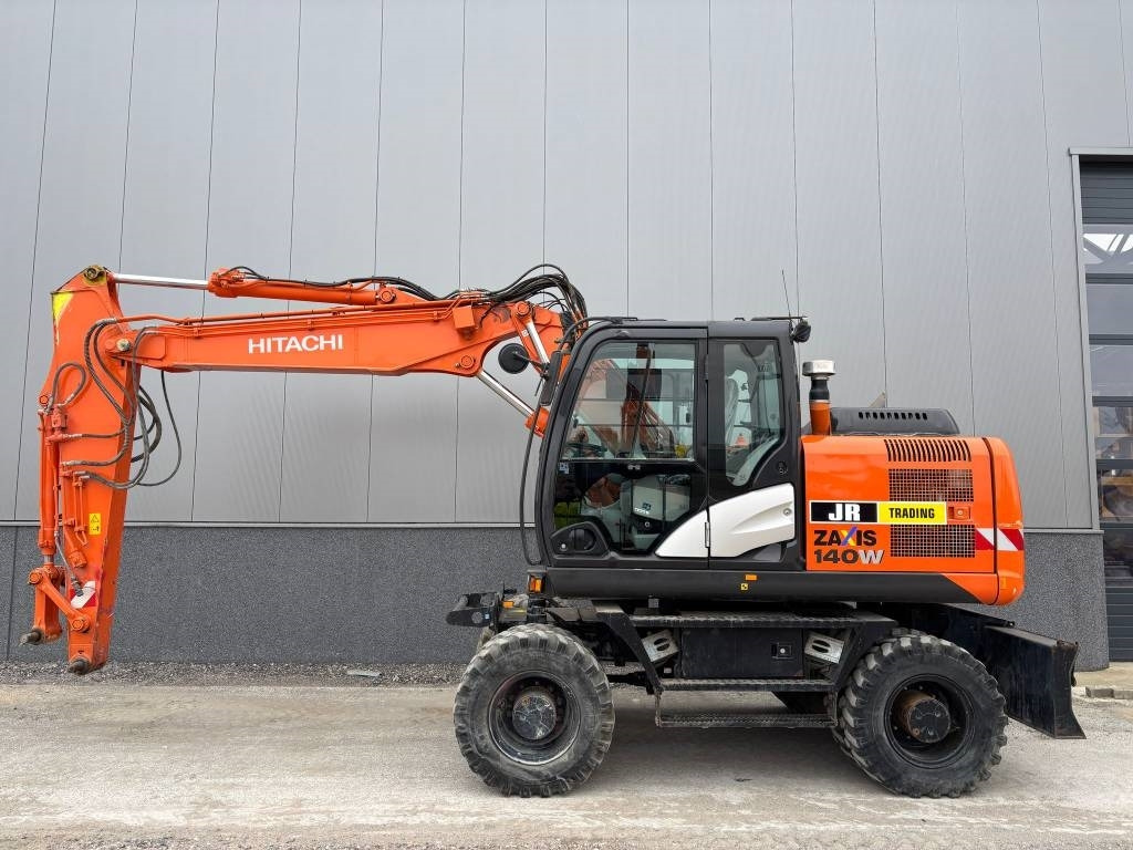 Hitachi ZX 140 W-5B - Kolesové rýpadlo: obrázek 1 Hitachi ZX 140 W-5B - Kolesové rýpadlo: obrázek 1