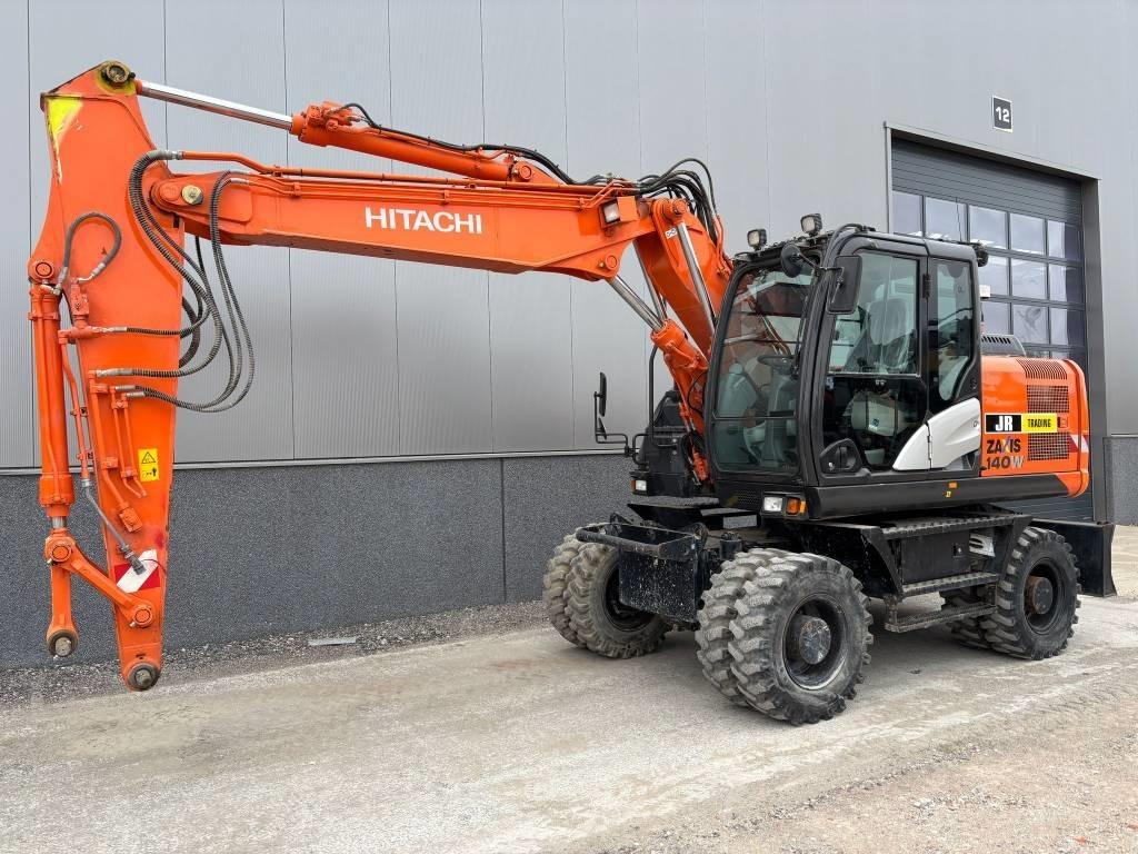 Hitachi ZX 140 W-5B - Kolesové rýpadlo: obrázek 2 Hitachi ZX 140 W-5B - Kolesové rýpadlo: obrázek 2