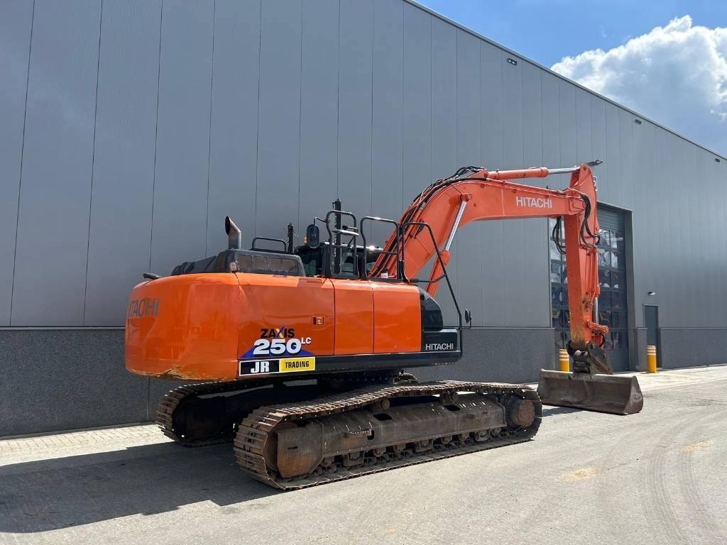 Hitachi ZX 250 LC-6 (GPS Prepared)  - Pásové rýpadlo: obrázek 5 Hitachi ZX 250 LC-6 (GPS Prepared)  - Pásové rýpadlo: obrázek 5