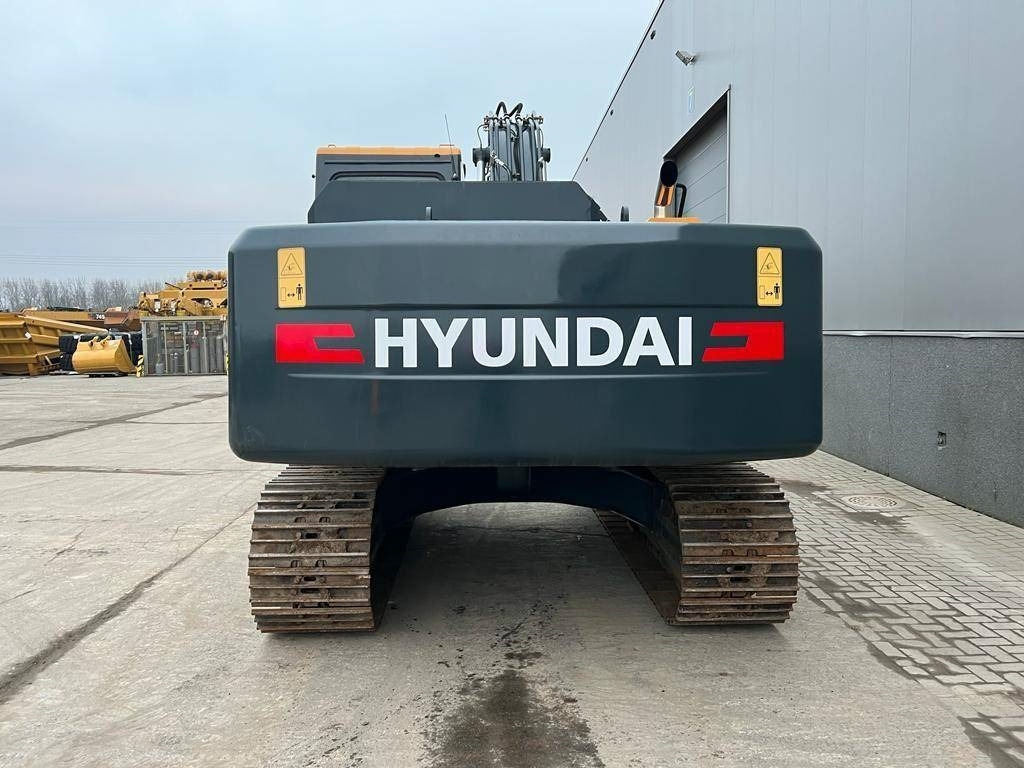 Hyundai R 210 - Pásové rýpadlo: obrázek 4 Hyundai R 210 - Pásové rýpadlo: obrázek 4