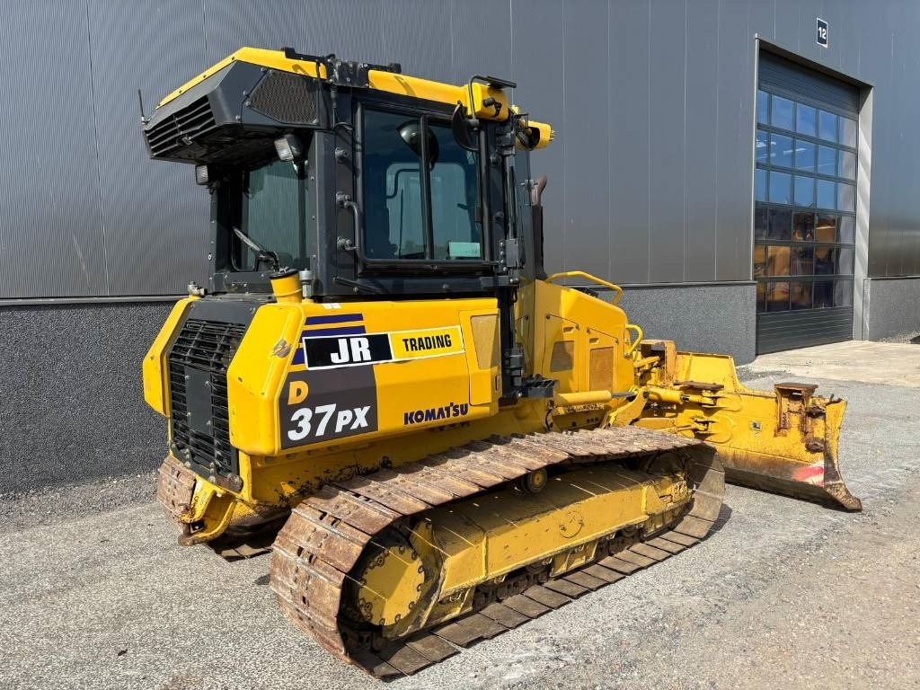 Komatsu D37 PX-23 - Buldozer: obrázek 5 Komatsu D37 PX-23 - Buldozer: obrázek 5