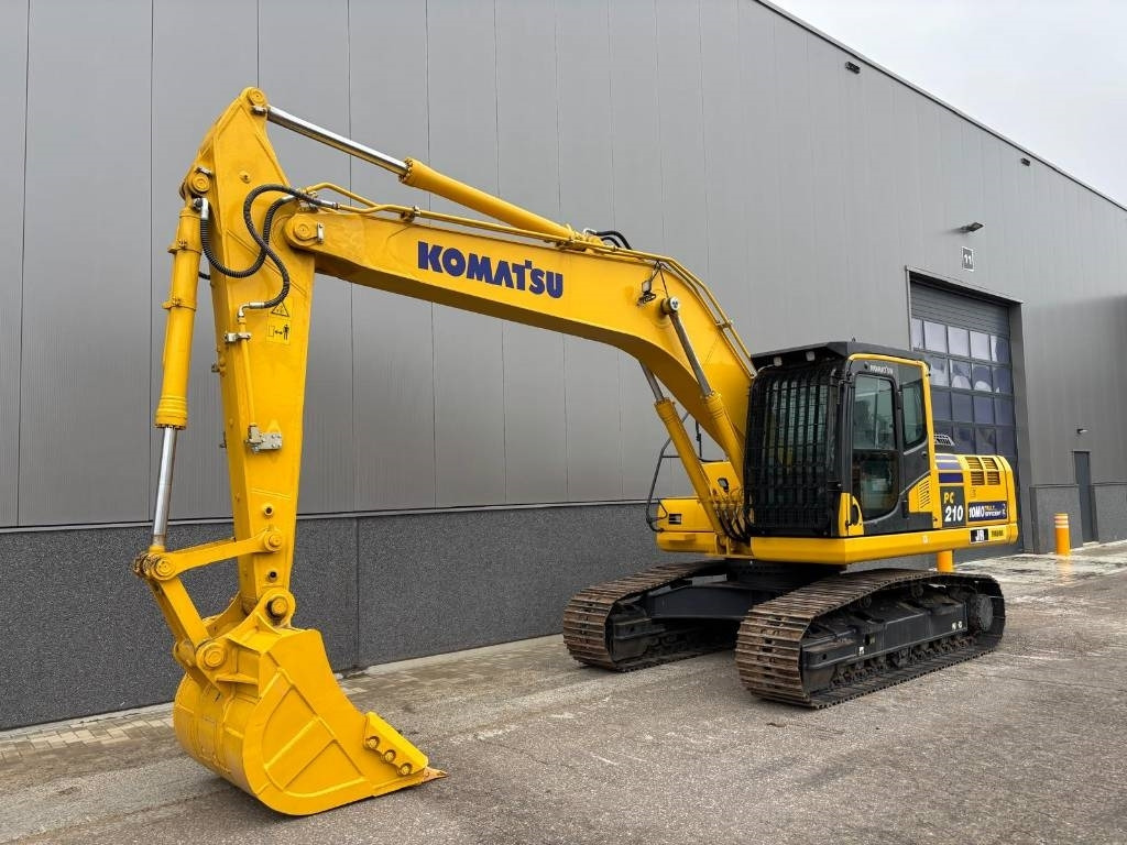 Komatsu PC 210-10M0  - Pásové rýpadlo: obrázek 2 Komatsu PC 210-10M0  - Pásové rýpadlo: obrázek 2