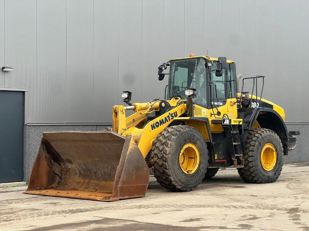 Komatsu WA 380-7 - Kolový nakladač: obrázek 2 Komatsu WA 380-7 - Kolový nakladač: obrázek 2